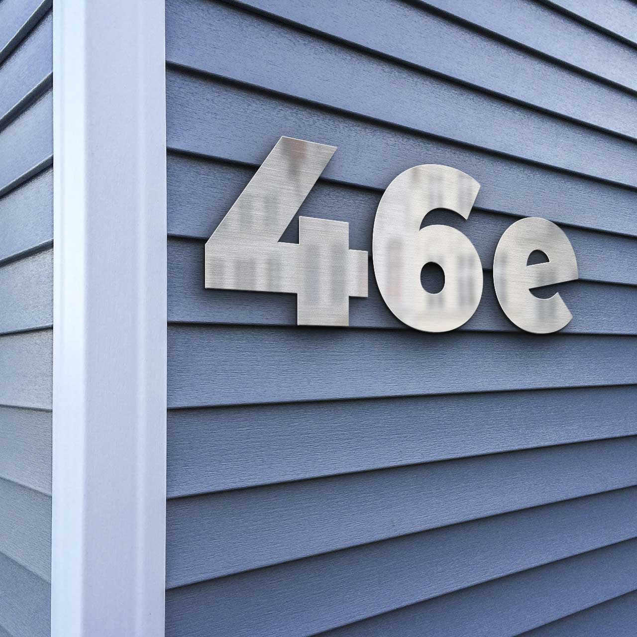 Hochwertige Hausnummer aus Edelstahl Serie 