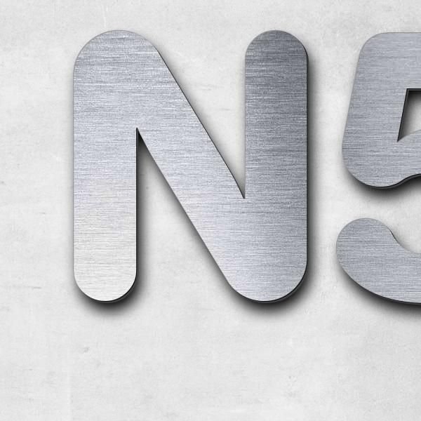 Schriftzug "N54°0'19.212"" in Schriftart "Classic", Acryl-Kunststoff in Edelstahl-Optik gebürstet -
