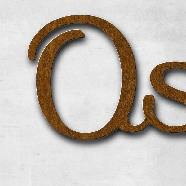 Schriftzug "Oskar Berberich" in Schriftart "Autumna", Cortenstahl voroxidiert - hochwertig & wetterb