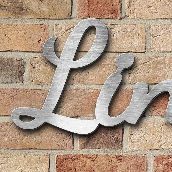 Schriftzug "Lindemann" in Schriftart "Filigrano", Edelstahl V2A gebürstet - hochwertig & wetterbestä