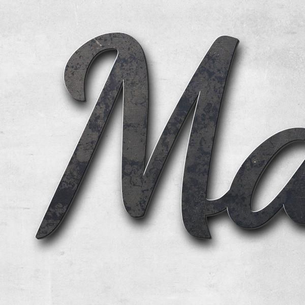 Schriftzug "Marianne Mengede" in Schriftart "Filigrano", Cortenstahl unbehandelt - hochwertig & wett