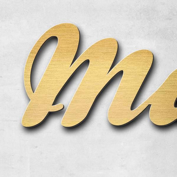 Schriftzug "Marian" in Schriftart "Ballpark", Messing geölt mit hartöl - hochwertig & wetterbeständi