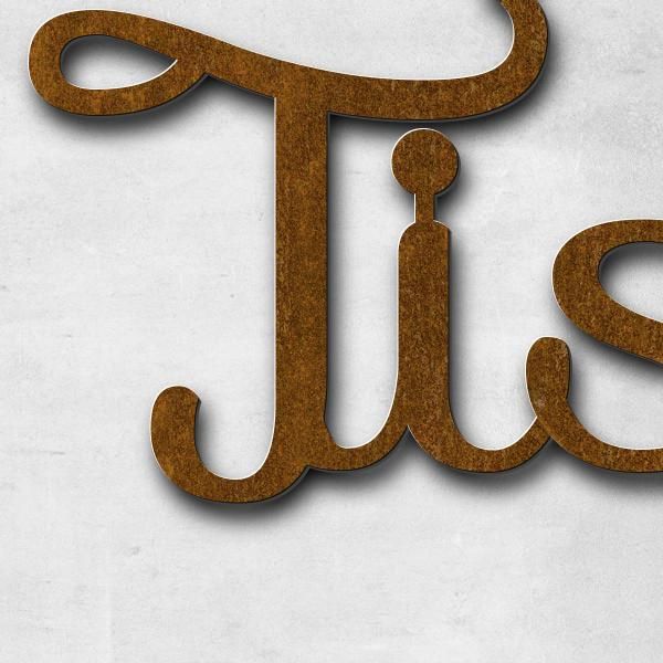 Schriftzug "Tischlerei Thiem" in Schriftart "Autumna", Cortenstahl voroxidiert - hochwertig & wetter