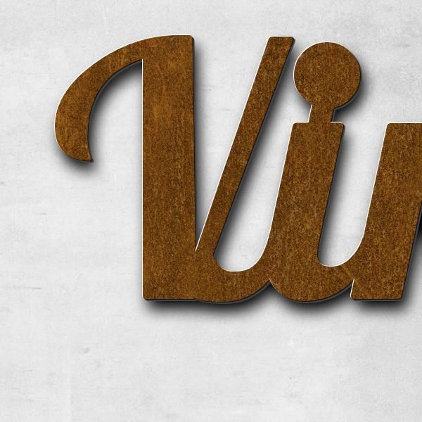 Schriftzug "Vinte e Dois" in Schriftart "Catdog", Cortenstahl voroxidiert - hochwertig & wetterbestä