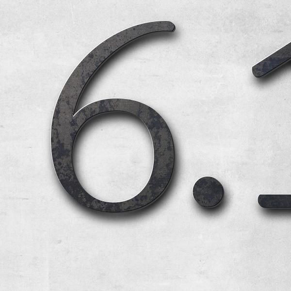 Schriftzug "6.1.2025" in Schriftart "Autumna", Cortenstahl unbehandelt - hochwertig & wetterbeständi